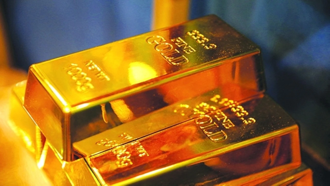 تراجع كبير لأسعار الذهب في صنعاء وعدن بعد انخفاض عالمي ملحوظ